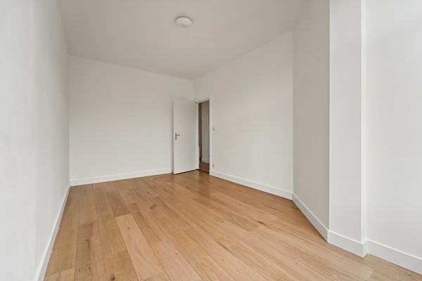 Medium property photo - Lunterenstraat 194, 2573 PW Den Haag